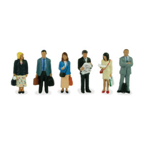36-044 BACHMANN SCENECRAFT STATION PASSENGERS STANDING