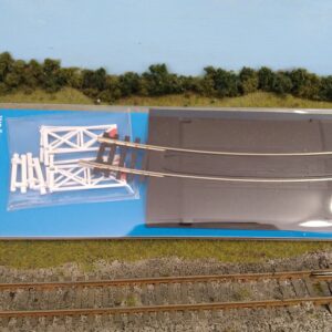 ST263 PECO 3RD RADIUS CURVE SINGLE TRACK LEVEL CROSSING WITH GATES