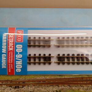 ST401 PECO STANDARD STRAIGHT IRREGULAR SLEEPER TYPE PACK OF 8