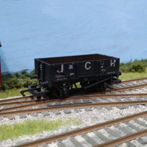 R6657 HORNBY 4 PLANK OPEN WAGON 'J & C.H' No 263 PROFESSIONALLY WEATHERED