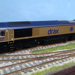 R30461 HORNBY RAILROAD GB RAILFREIGHT CLASS 66 DRAX 50TH ANNIVERSARY GOLD 'DRAX POWER STATION 50' 66301
